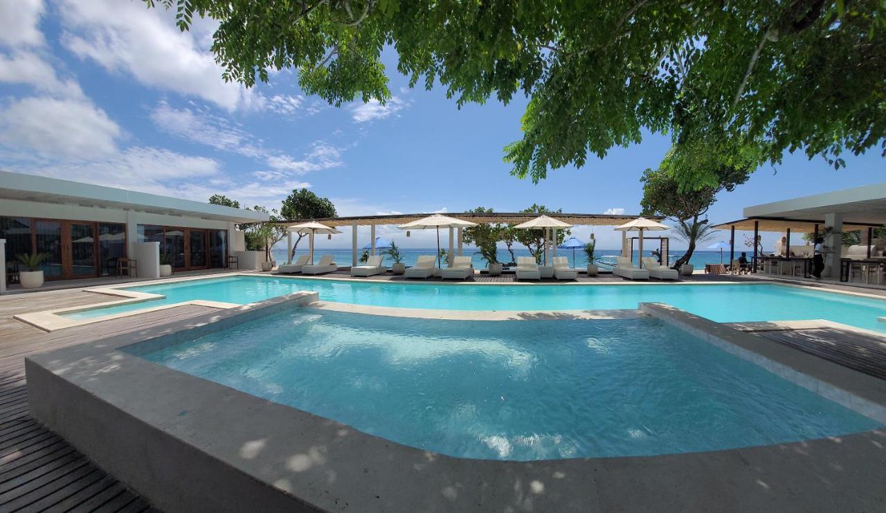 Amp Beach House Toyapakeh Exterior photo